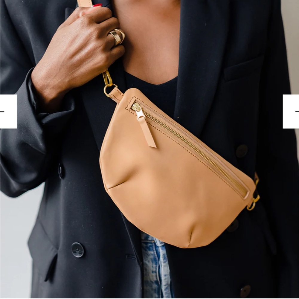 EUC Abby Alley Sling Bag - Short